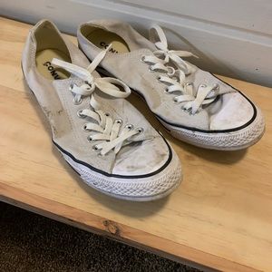 Women’s converse size 10.5